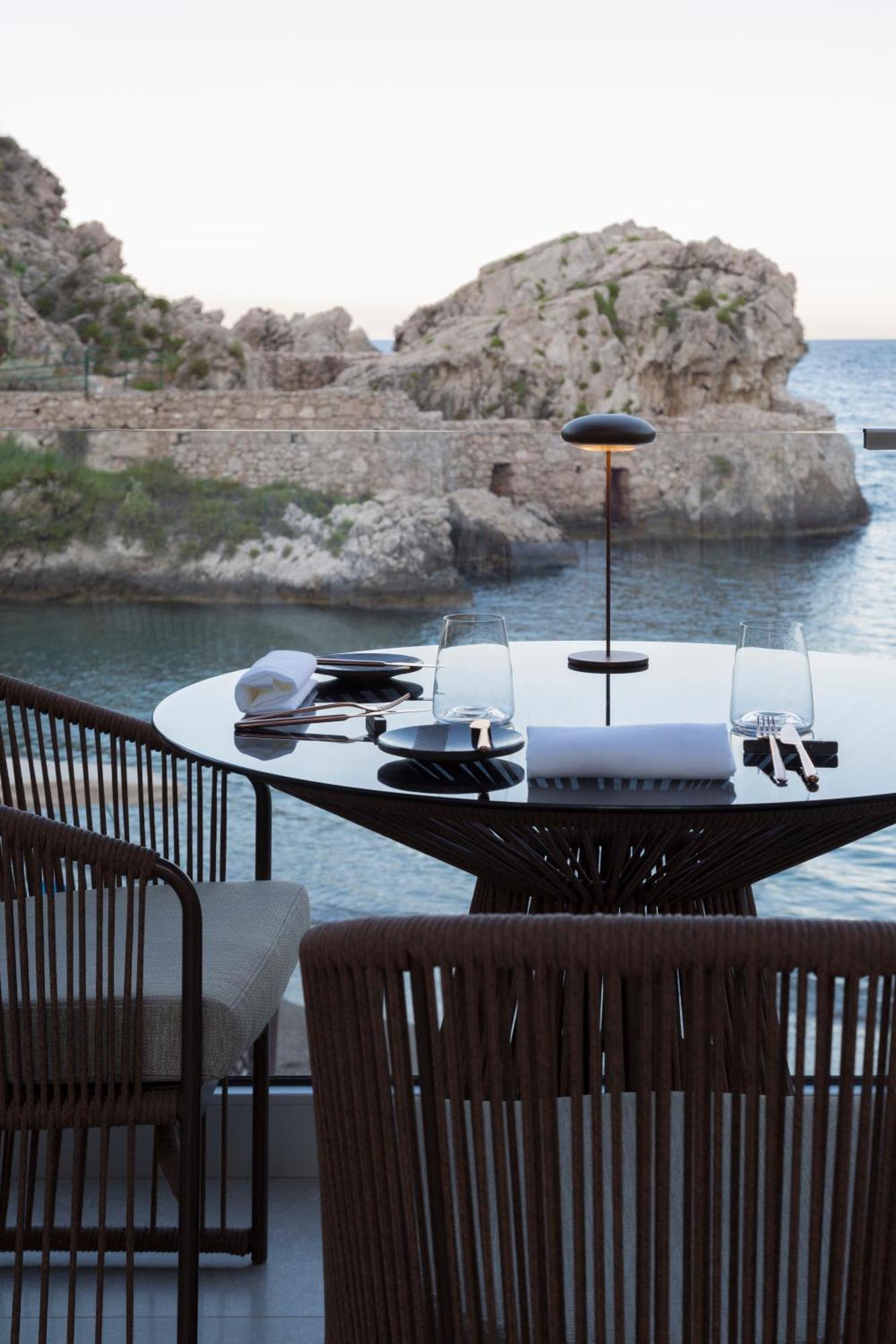 Mazzaro Sea Palace - The Leading Of The World